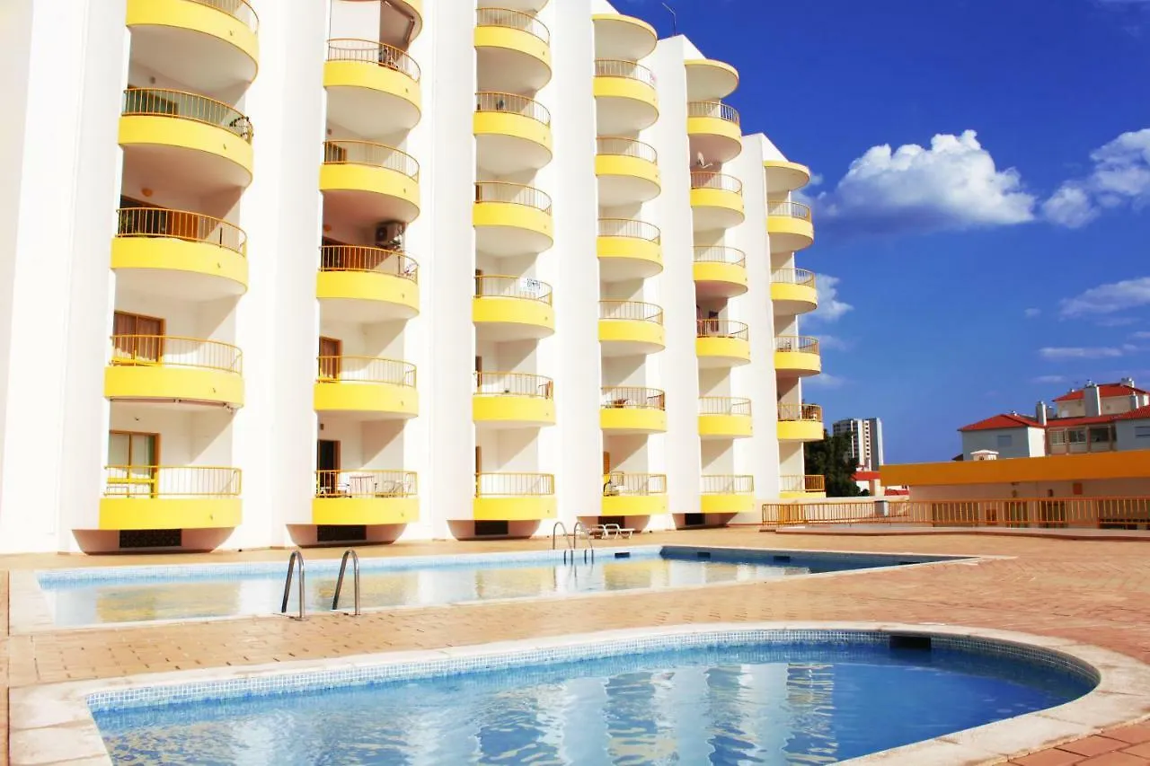 아파트 Apartamento Praia Rocha T1 포티마오